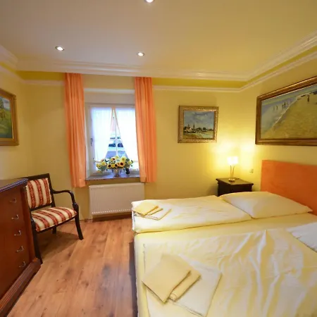 Sonnenkliff-1 By Interhome * Groß Zicker